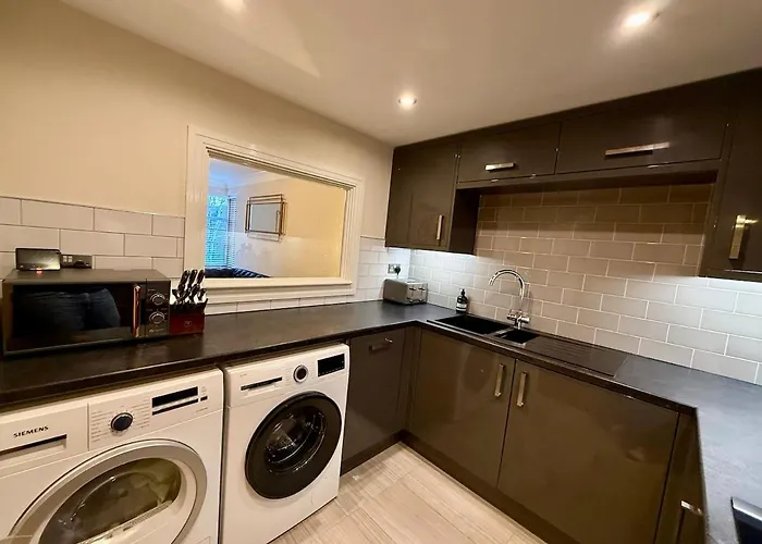 Riverside City-centre With Parking * York